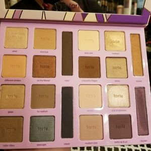 COPY - Limited Edition Tarte amazonian clay palet…